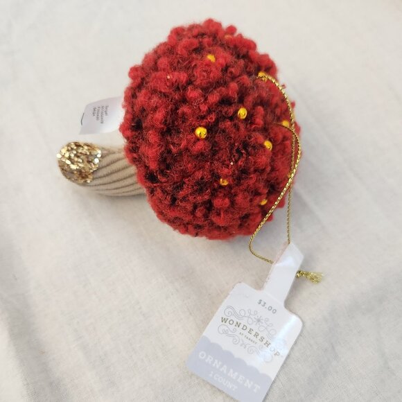 NWT Wondershop - 3 fabric mushroom ornaments set - Picture 16 of 16